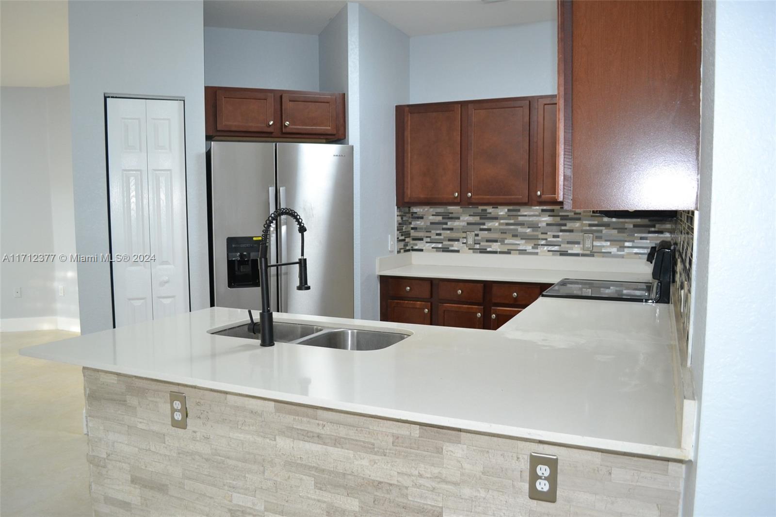CENTURY PARK WEST - Residential