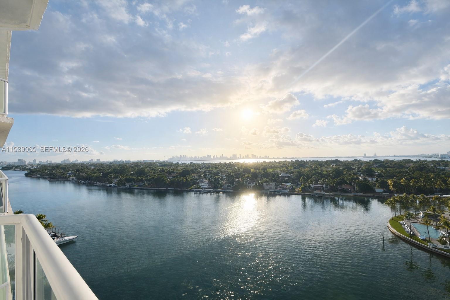 THE GRANDVIEW CONDO - Residential