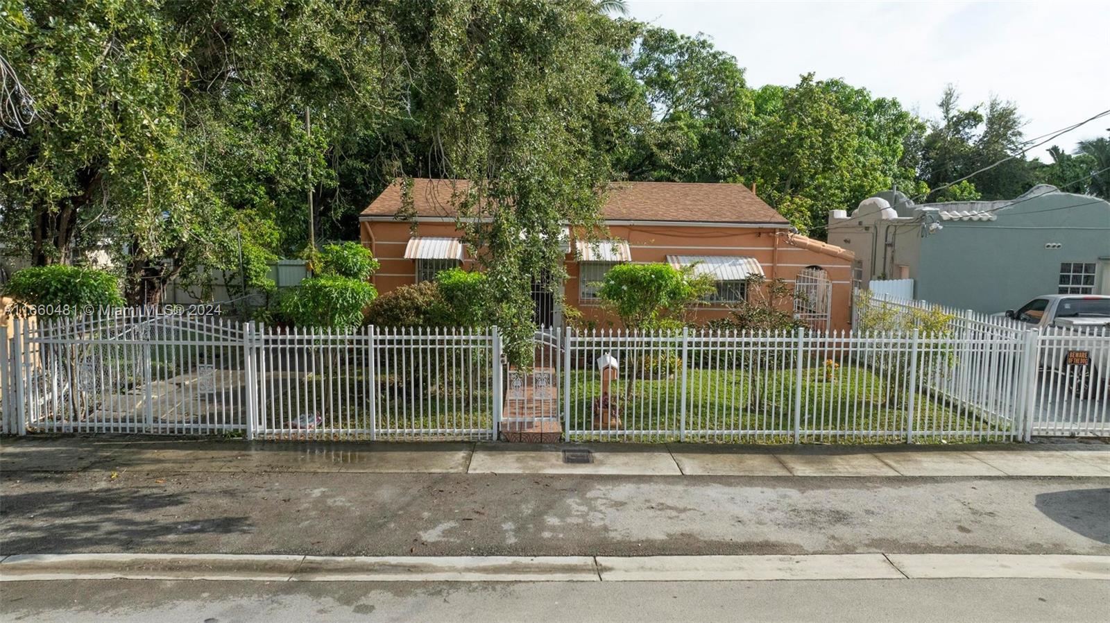WEST END PARK AMD PL - Residential