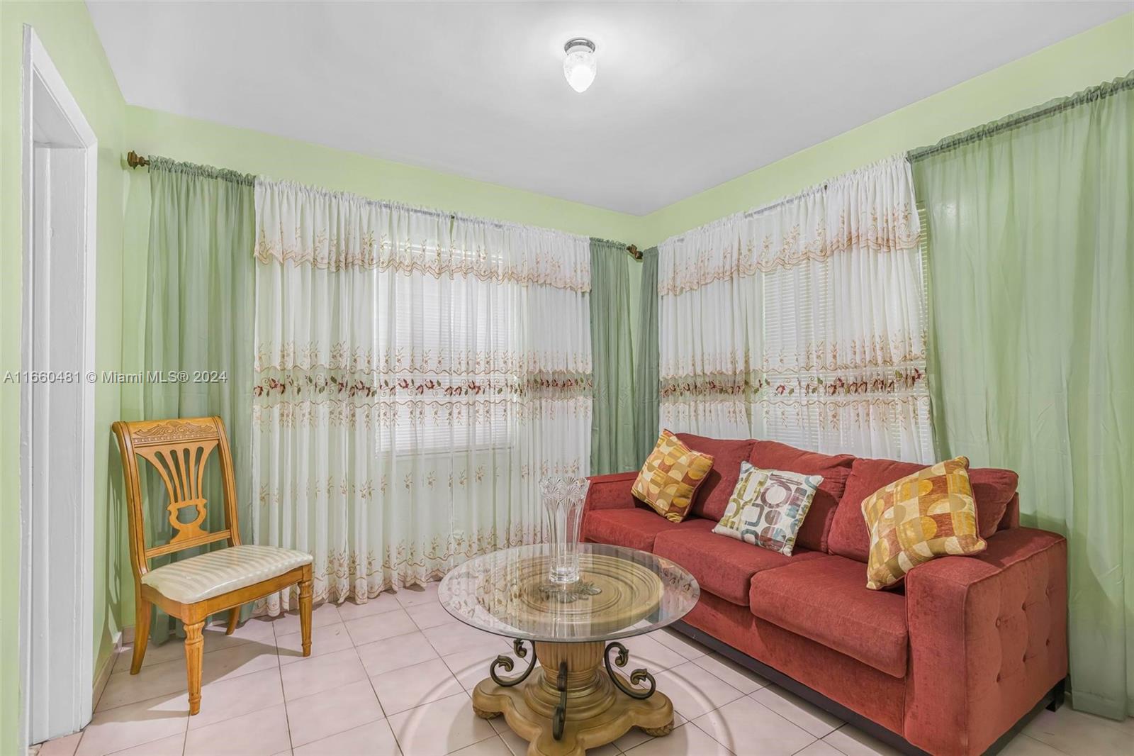 WEST END PARK AMD PL - Residential
