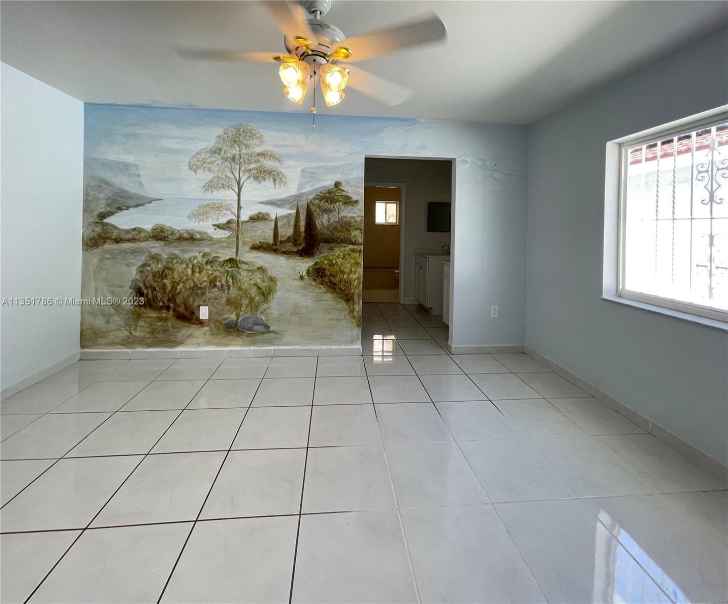 LAS MANSIONES AT BEL AIR - Residential