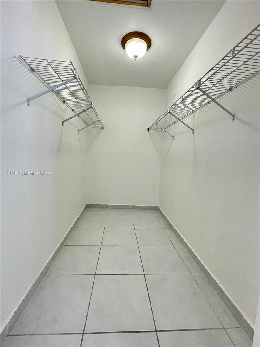 LAS MANSIONES AT BEL AIR - Residential