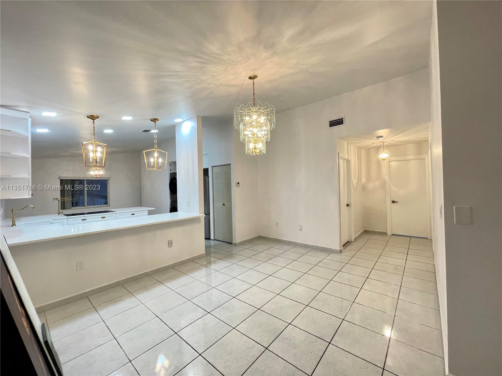 LAS MANSIONES AT BEL AIR - Residential