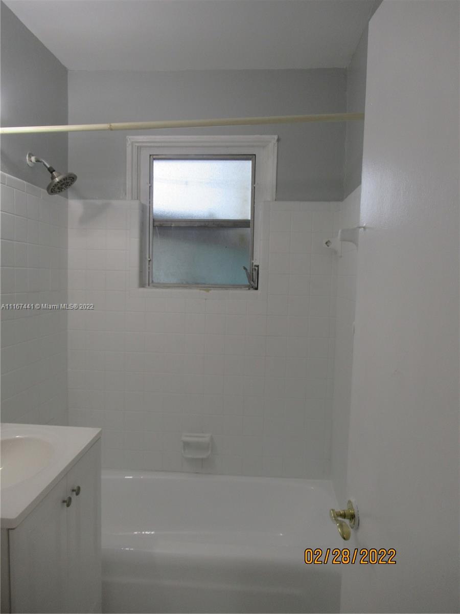 MARJOHN PARK - Residential Lease