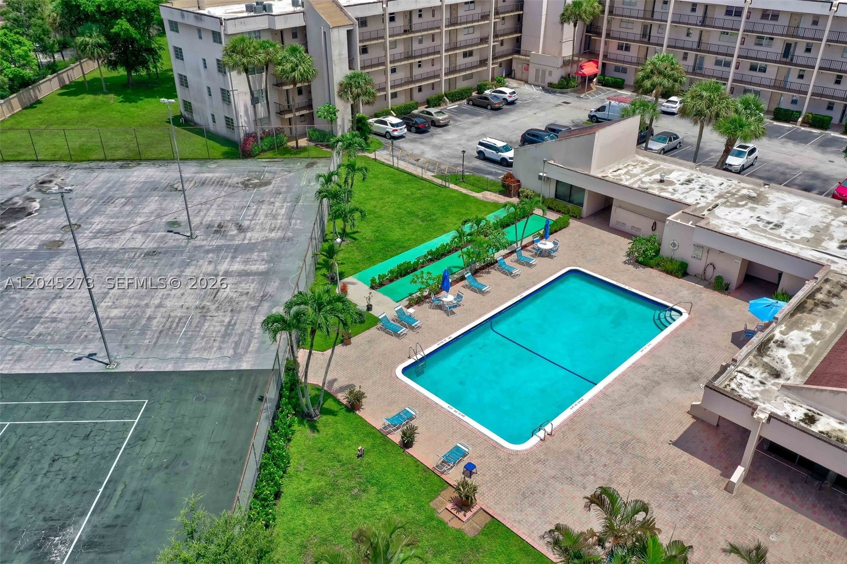 ARAGON PHASE 1A CONDO - Residential
