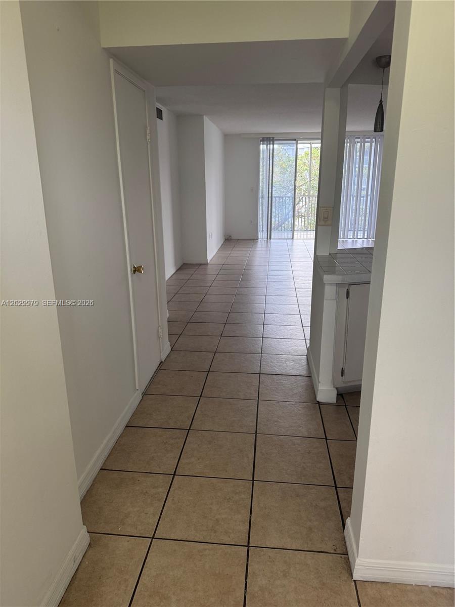 JADE WINDS GROUP BAMBOO G - Residential