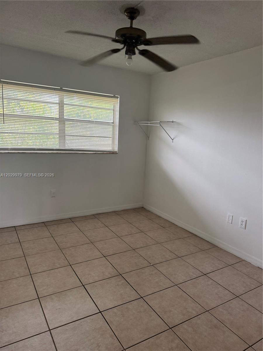 JADE WINDS GROUP BAMBOO G - Residential