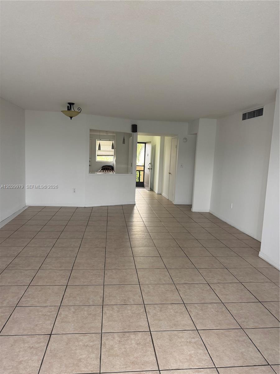 JADE WINDS GROUP BAMBOO G - Residential