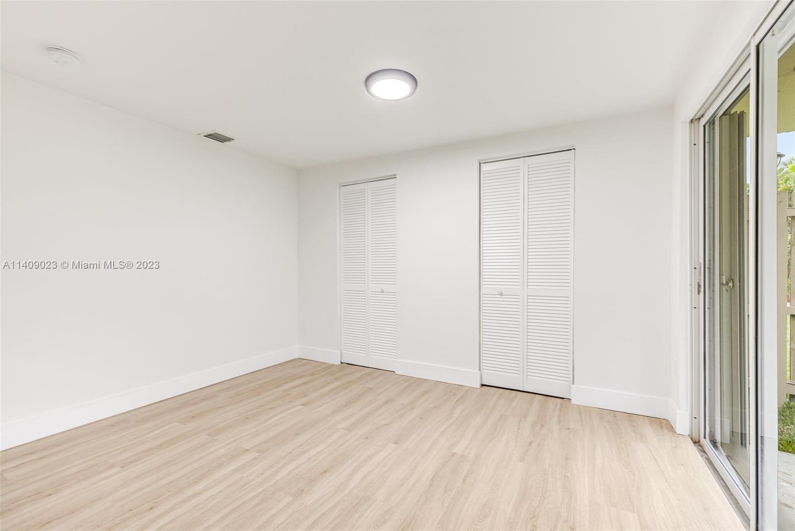 PRINCETONIAN ESTATES - Residential