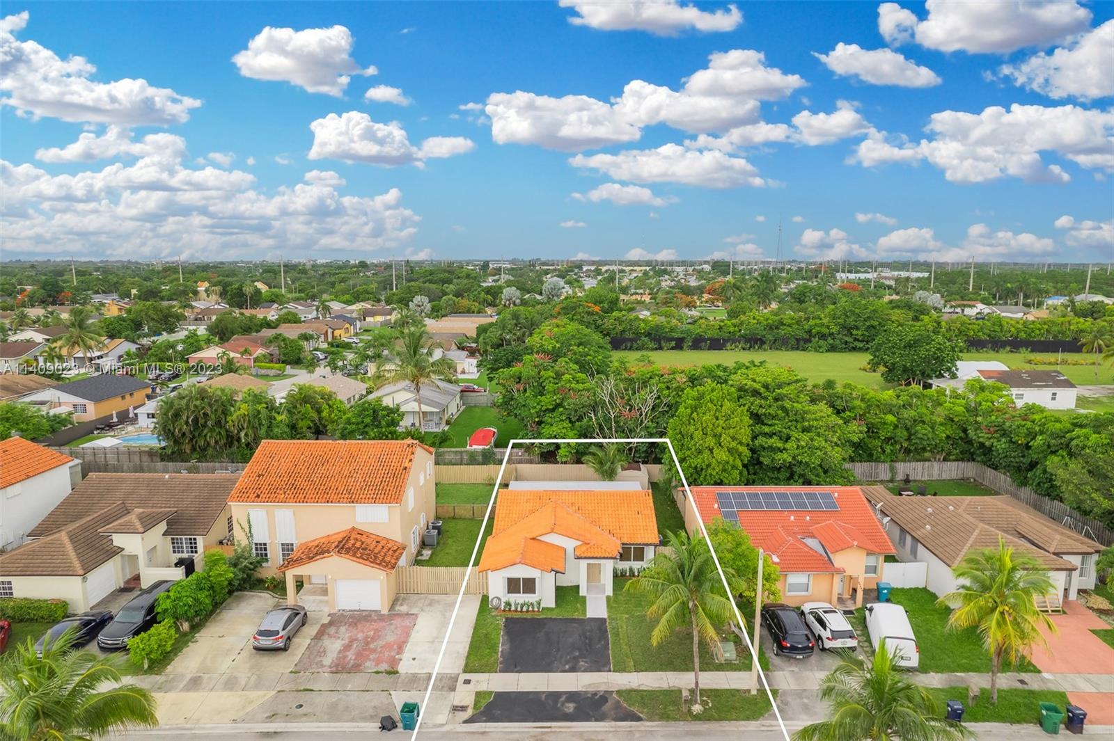 PRINCETONIAN ESTATES - Residential