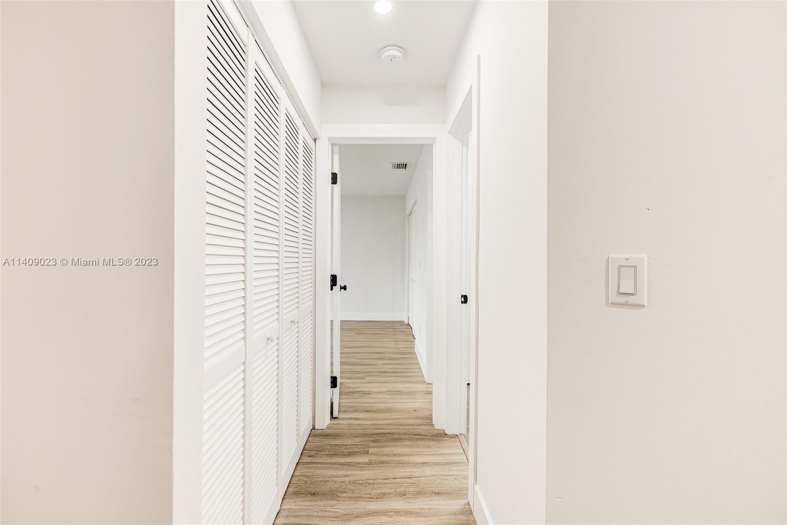 PRINCETONIAN ESTATES - Residential