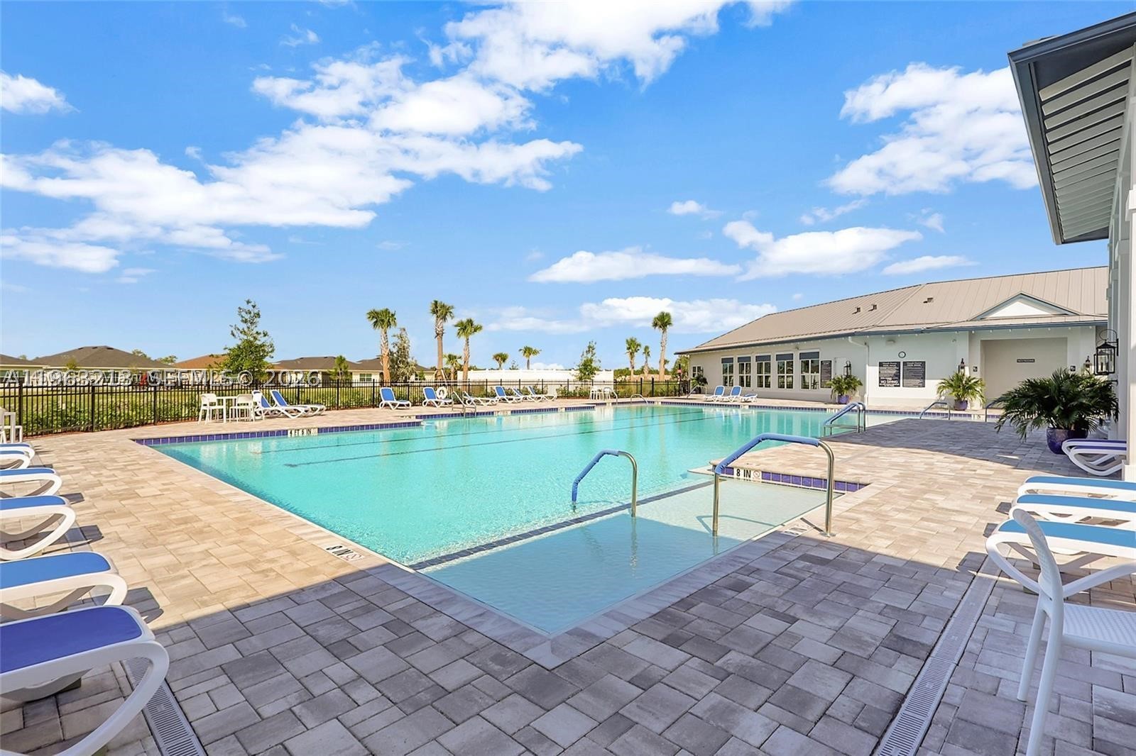 VERANDA PRESERVE WEST PHA - Residential