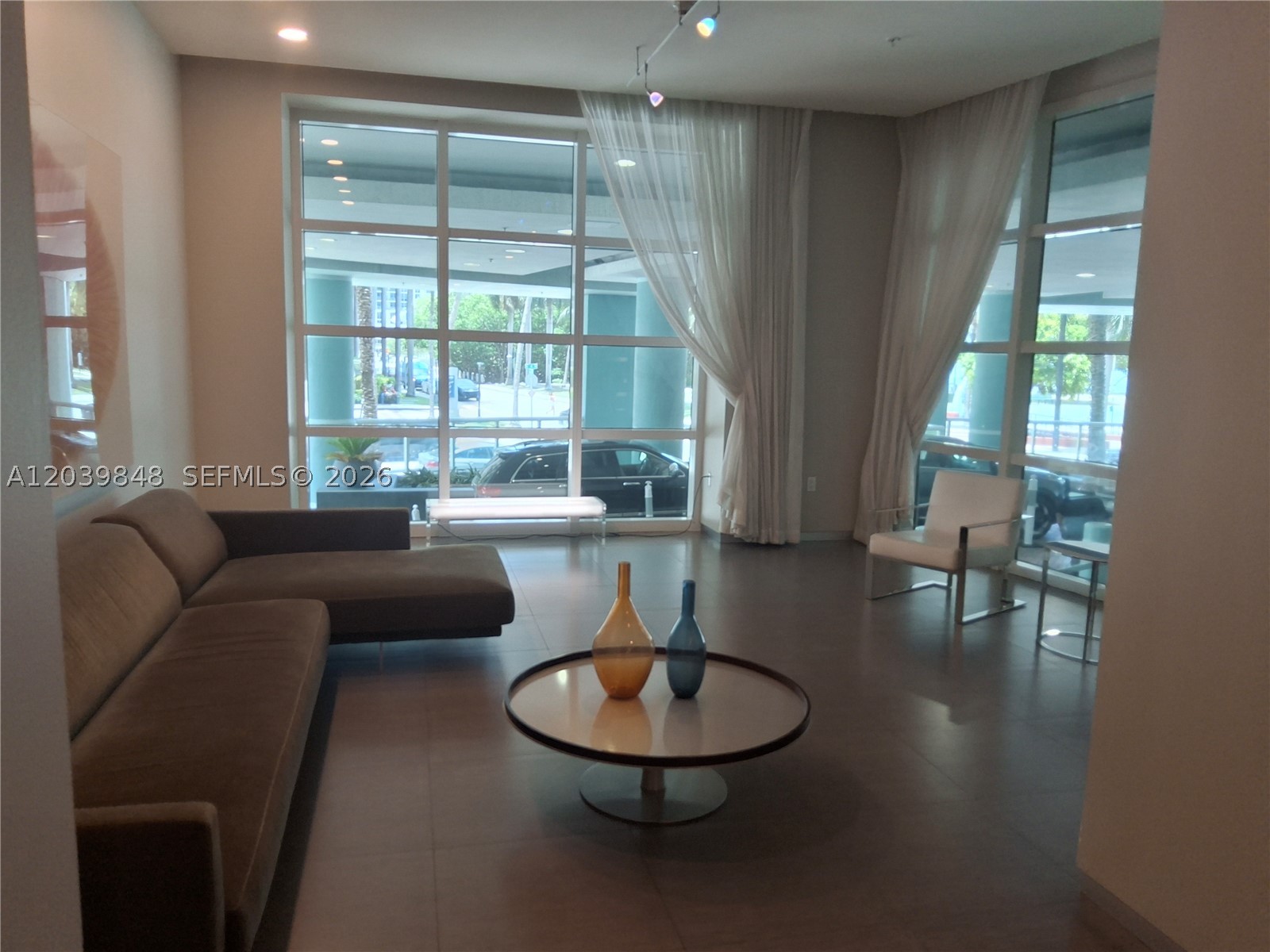 QUANTUM ON THE BAY CONDO - Residential Lease