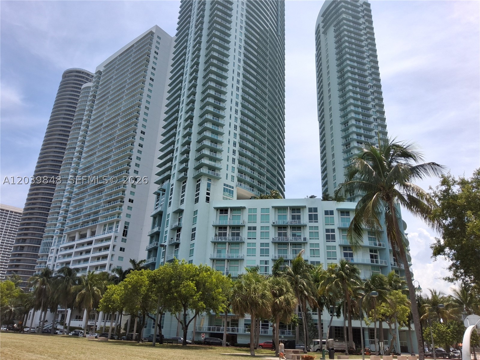 QUANTUM ON THE BAY CONDO - Residential Lease