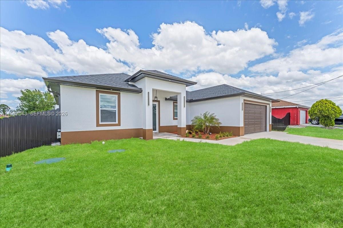 LEHIGH ACRES - Residential
