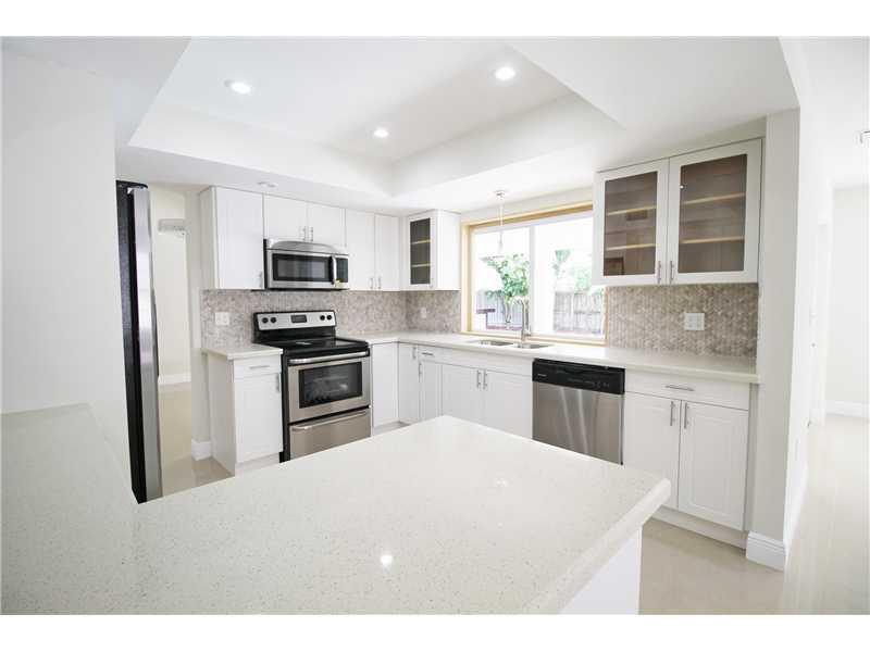 EIGHTH ADDN TO ROYAL OAKS - Residential