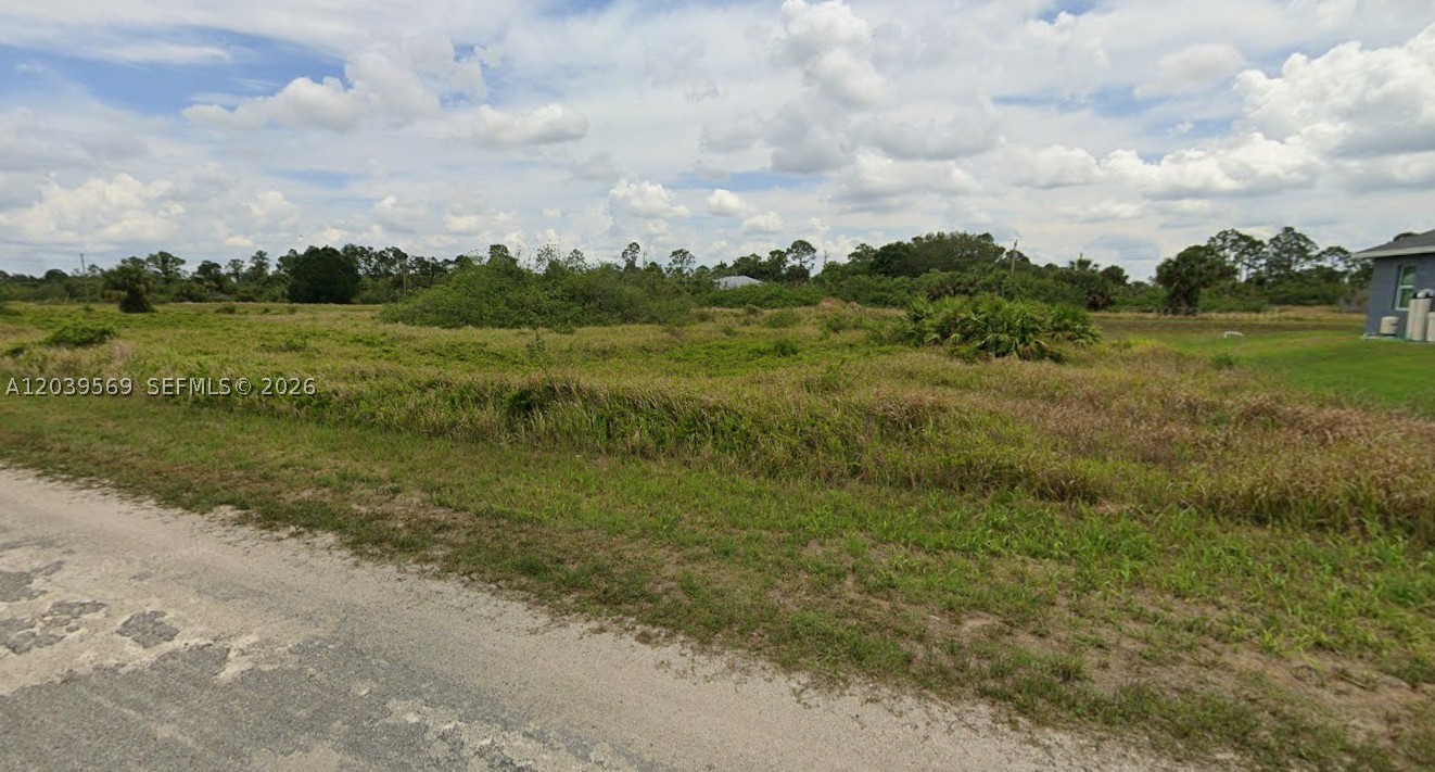 LEHIGH ACRES UNIT 5 - Land