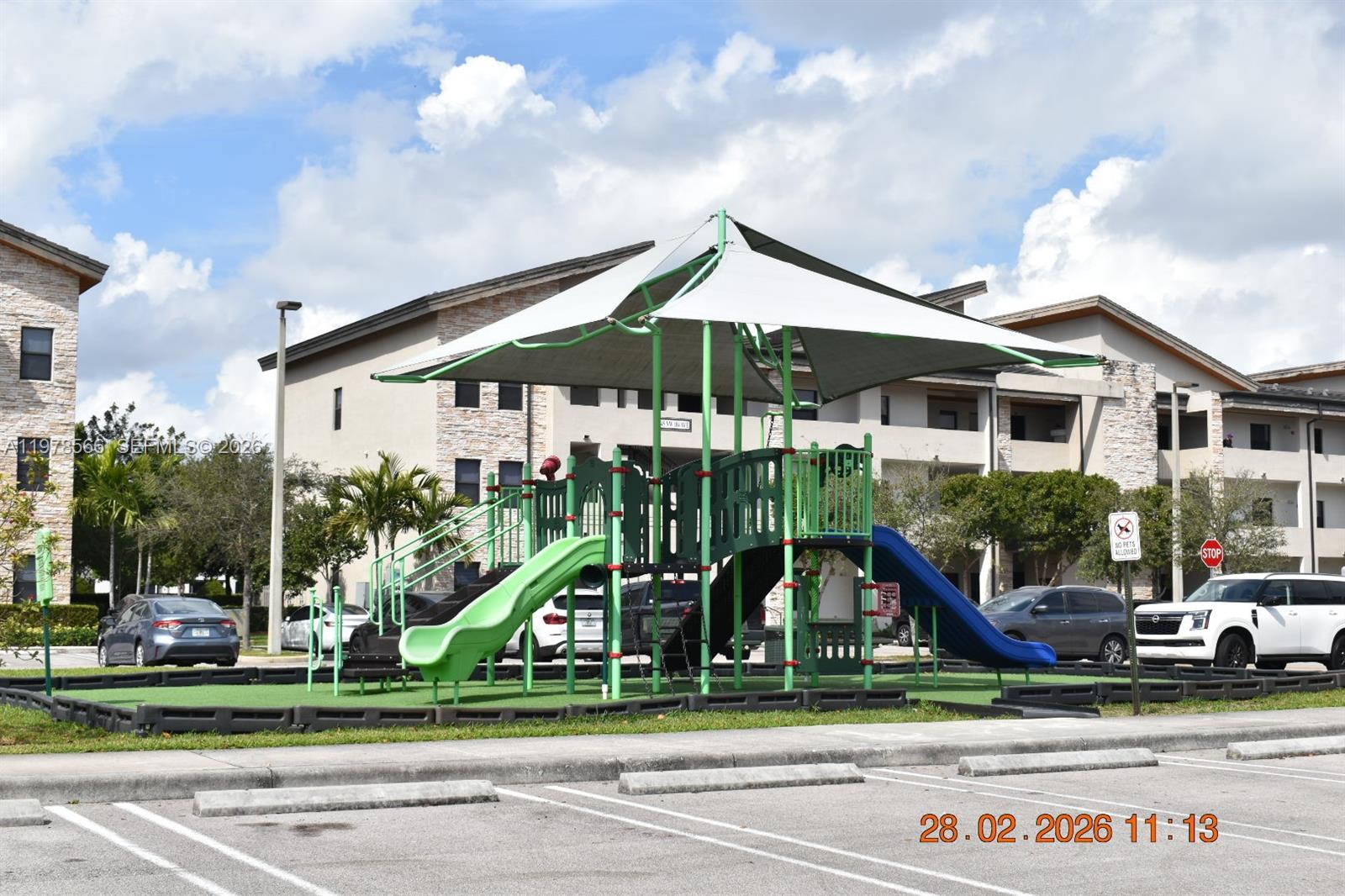 APEX AT PARK CENTRAL COND - Residential