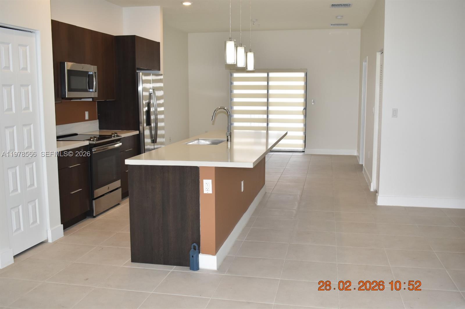APEX AT PARK CENTRAL COND - Residential