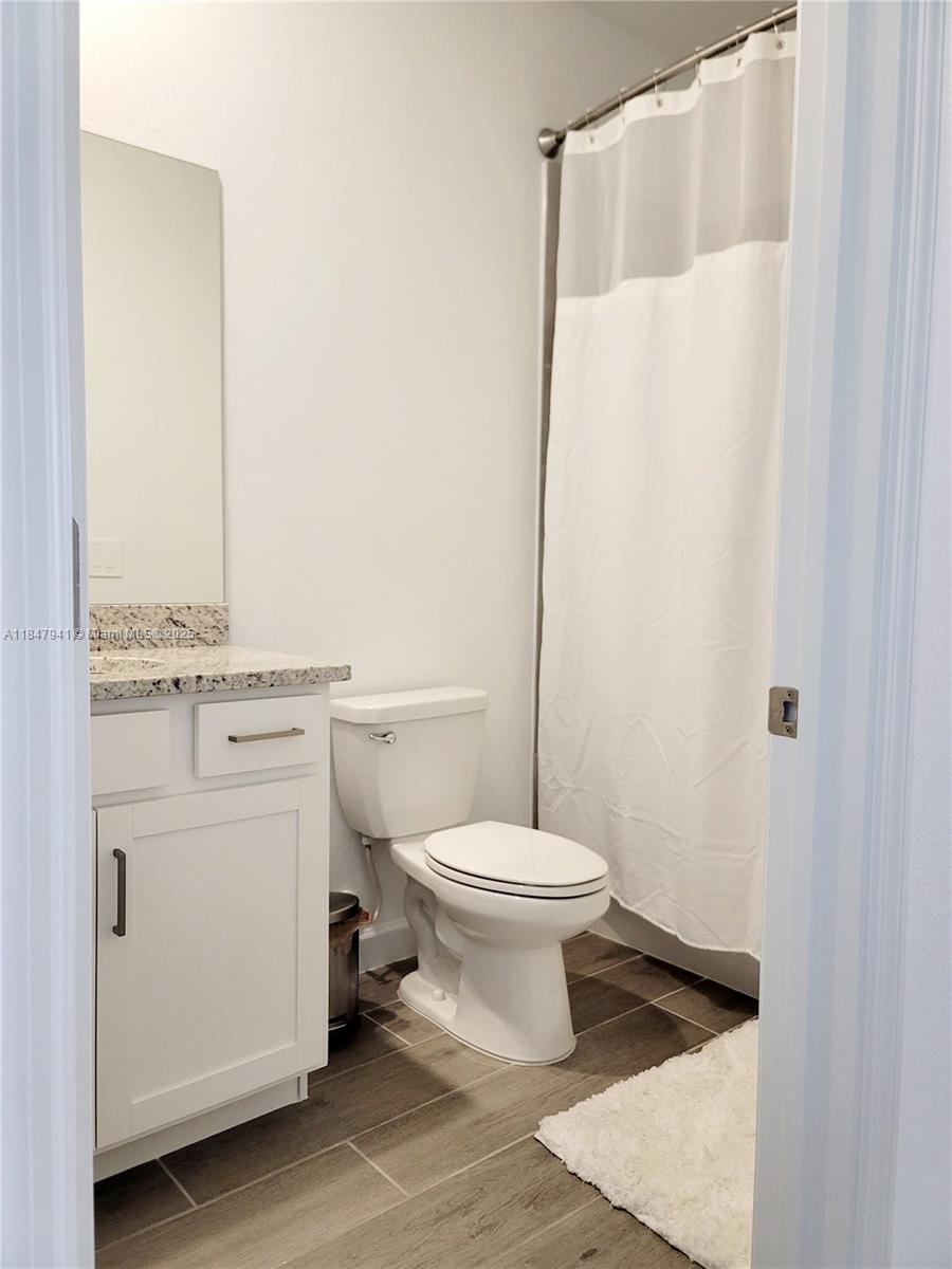 River Hall Country Club Ph - Residential Lease