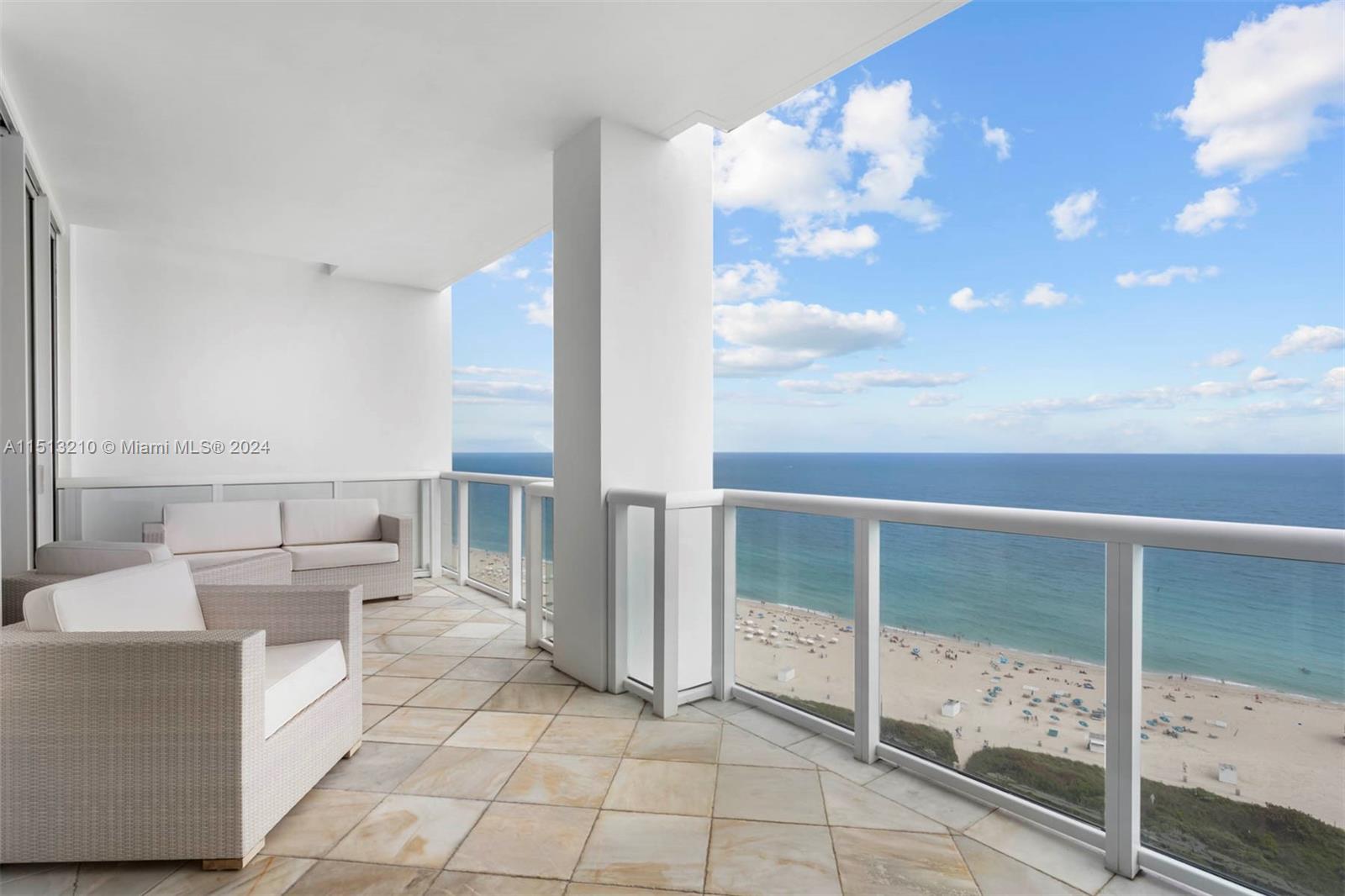 CONTINUUM ON SOUTH BEACH - Residential