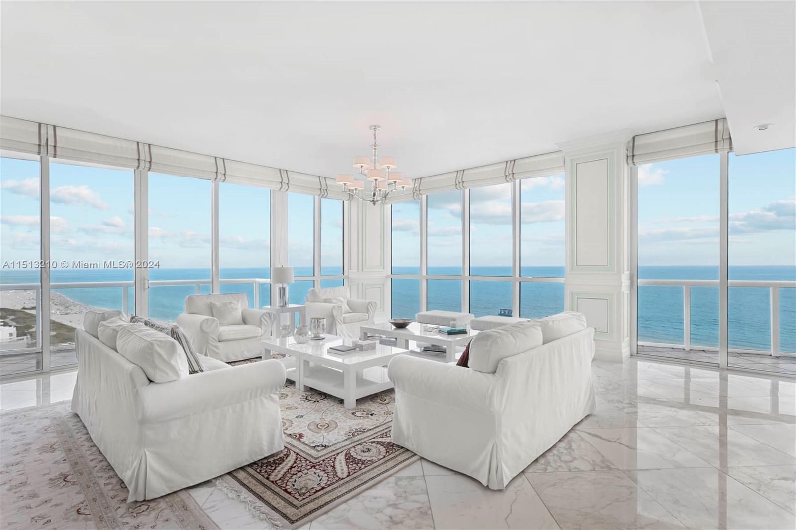 CONTINUUM ON SOUTH BEACH - Residential