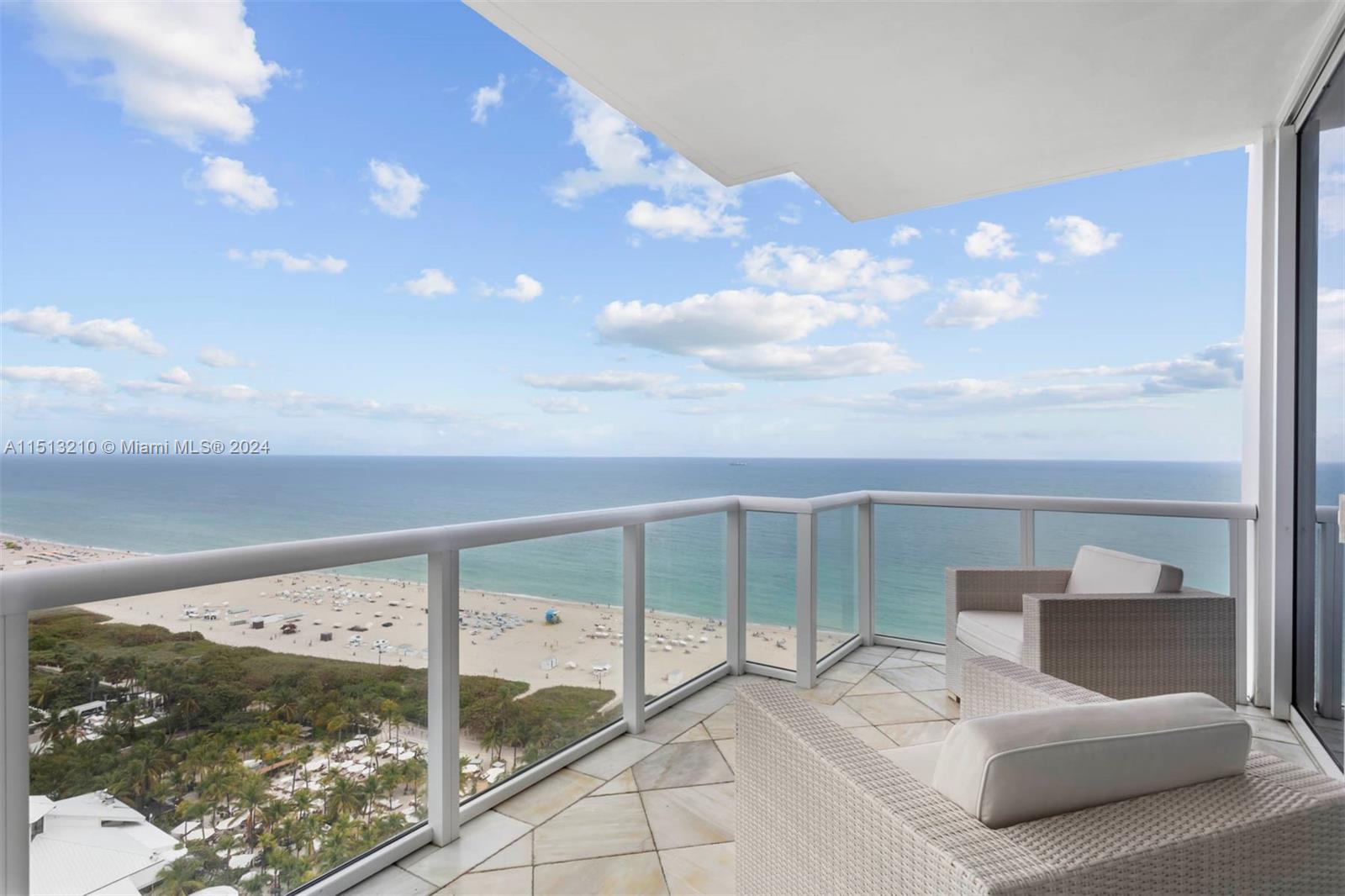CONTINUUM ON SOUTH BEACH - Residential