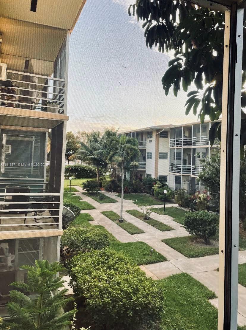 MAR-LEN GARDENS NO 9 CORP - Residential