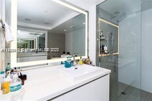 PARQUE TOWERS CONDO - Residential Lease