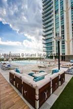 PARQUE TOWERS CONDO - Residential Lease