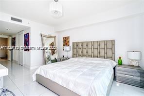PARQUE TOWERS CONDO - Residential Lease