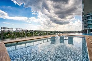 PARQUE TOWERS CONDO - Residential Lease