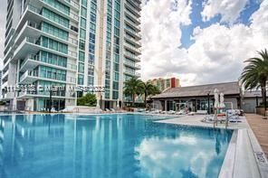PARQUE TOWERS CONDO - Residential Lease