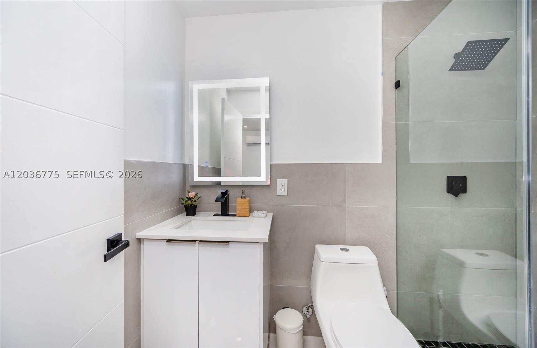 GLENHAVEN - Residential Lease