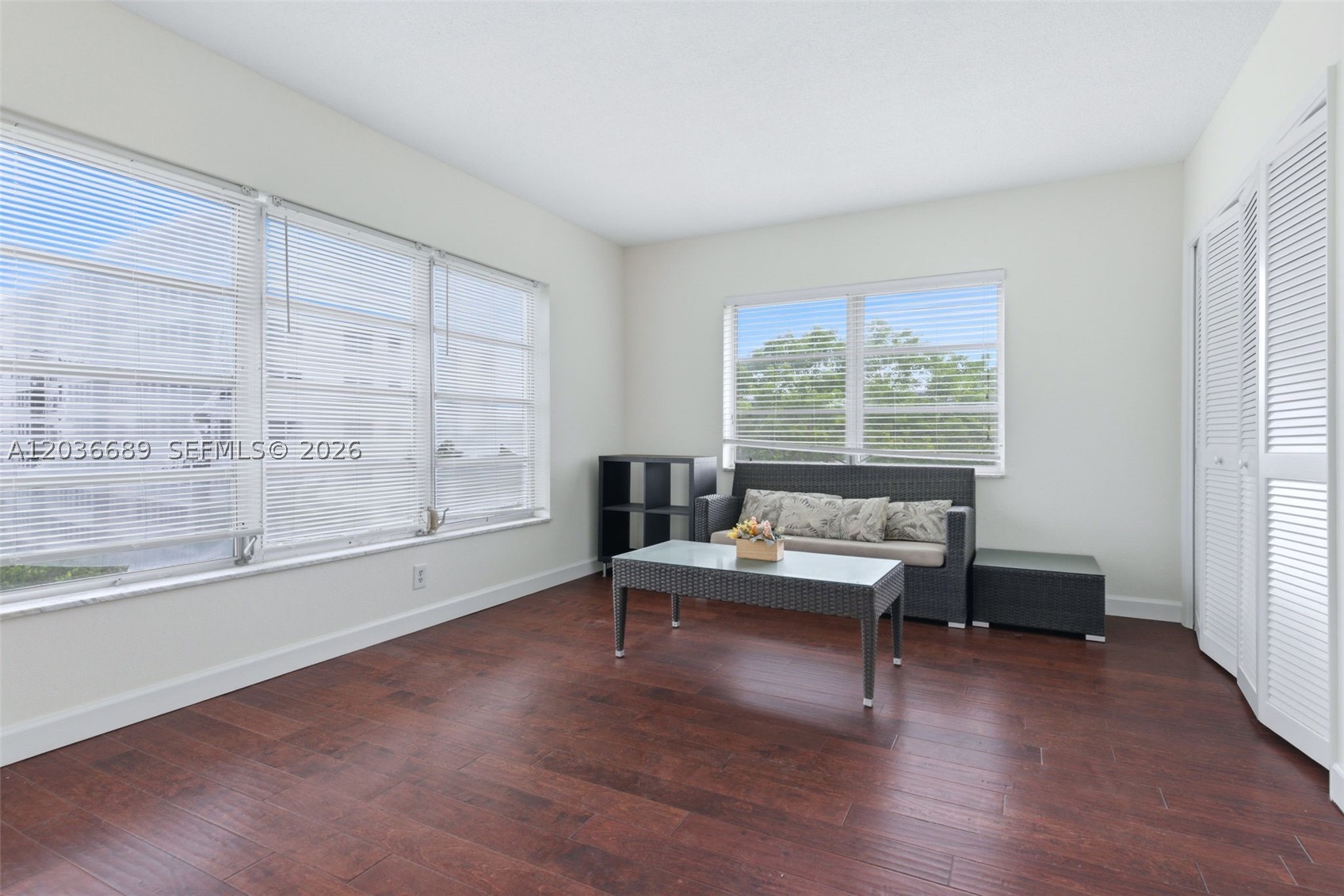 NO 11 PALM-AIRE COUNTRY C - Residential