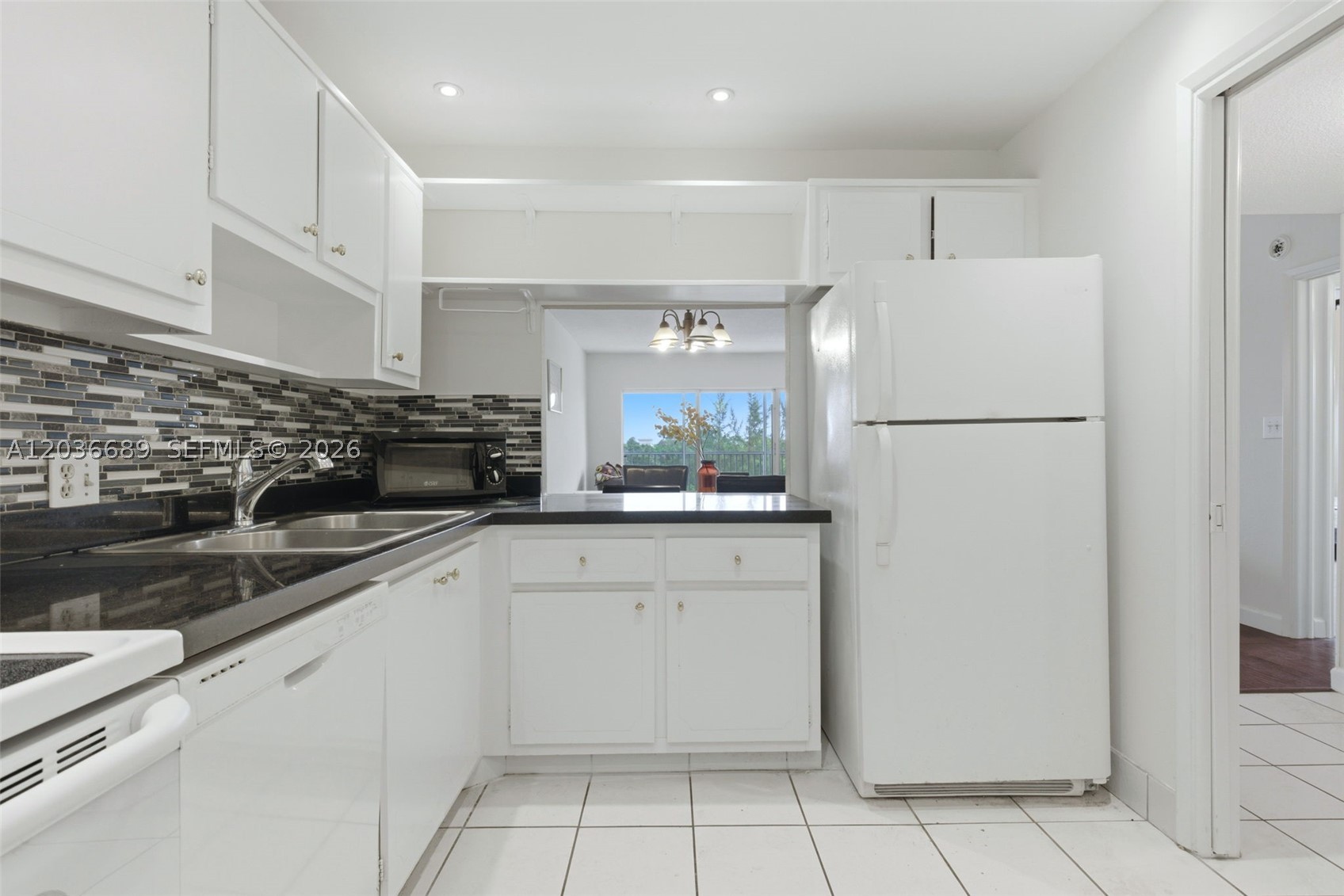 NO 11 PALM-AIRE COUNTRY C - Residential