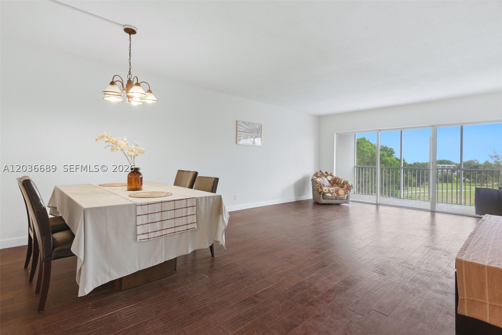 NO 11 PALM-AIRE COUNTRY C - Residential