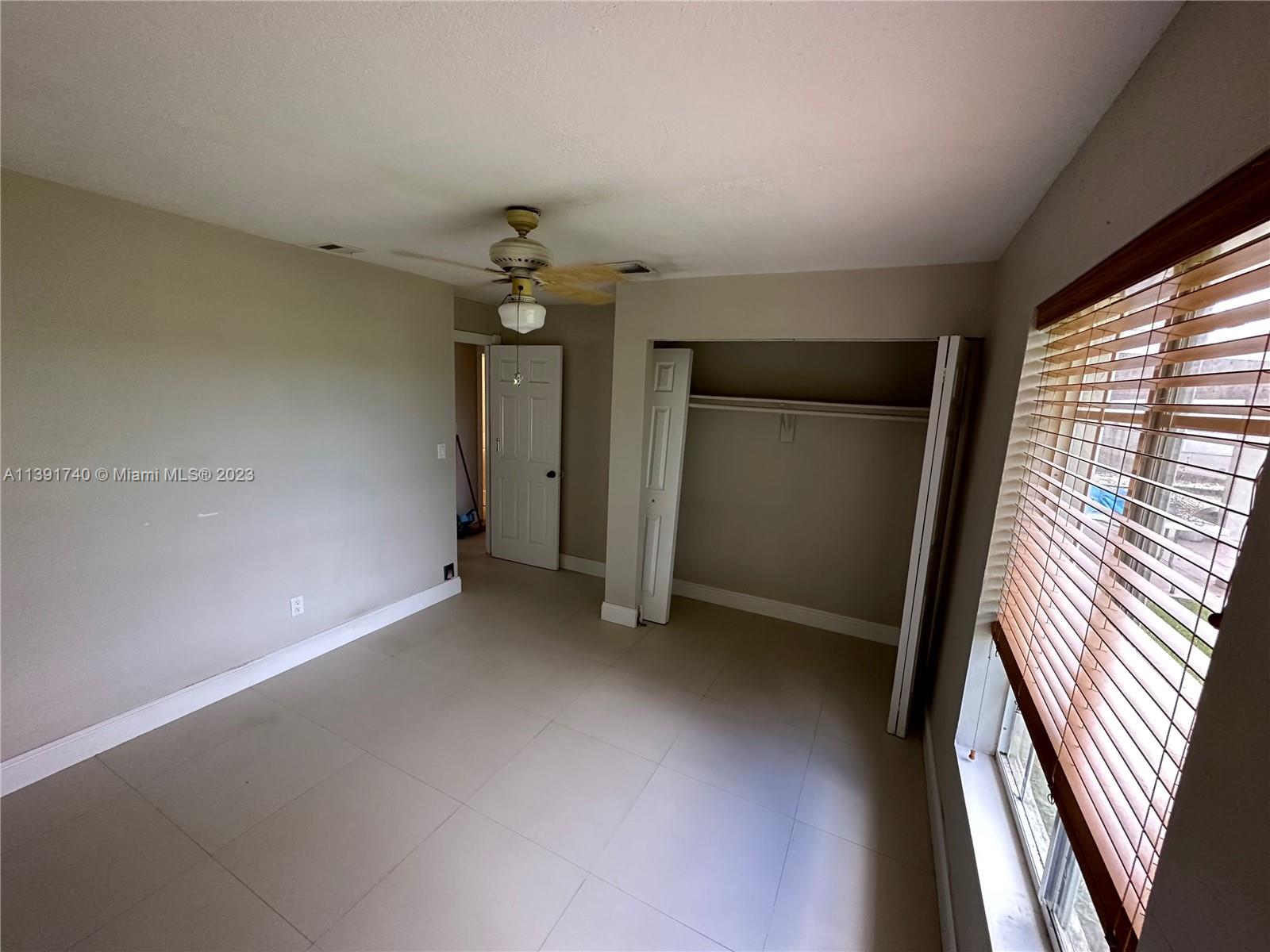 WINSTON PARK UNIT 8 - Residential Lease