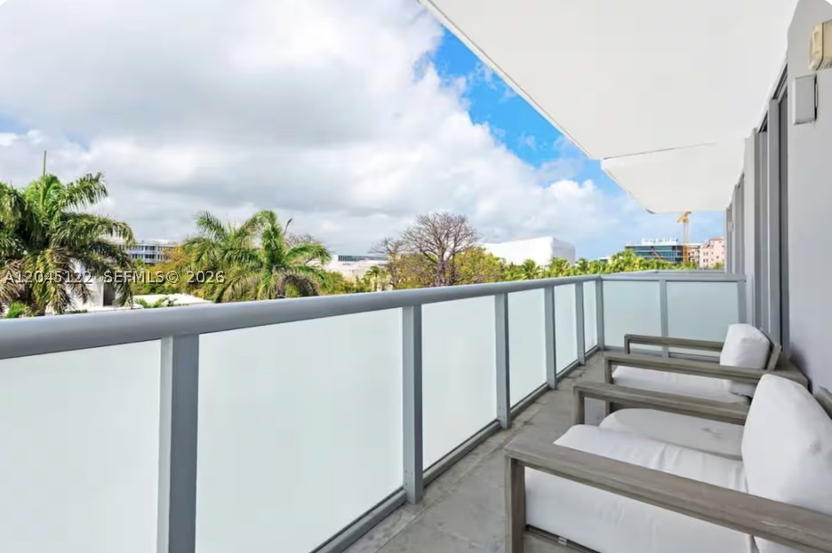 BOULAN SOUTH BEACH CONDO - Residential