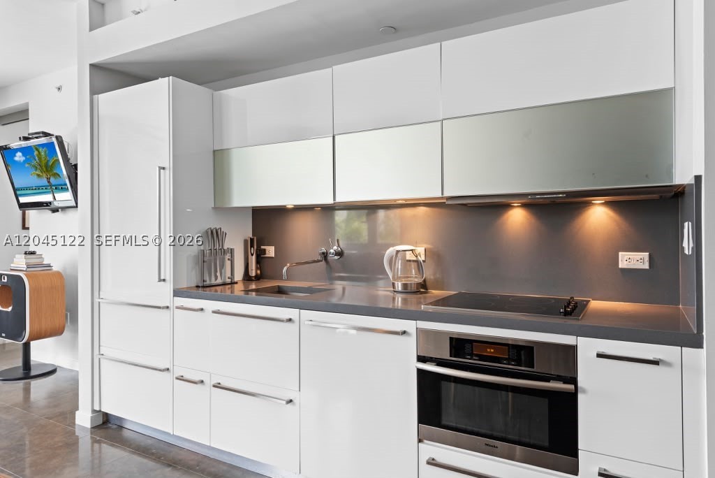 BOULAN SOUTH BEACH CONDO - Residential