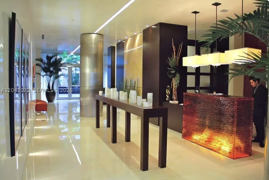 BOULAN SOUTH BEACH CONDO - Residential