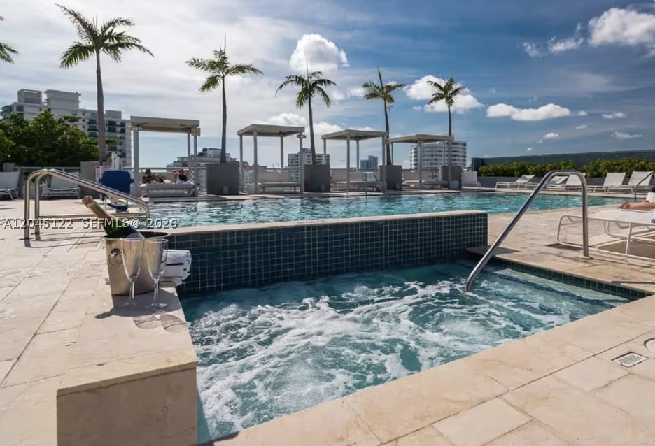 BOULAN SOUTH BEACH CONDO - Residential