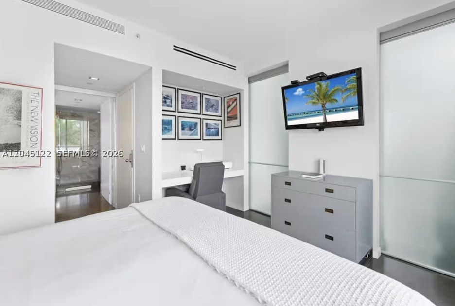 BOULAN SOUTH BEACH CONDO - Residential