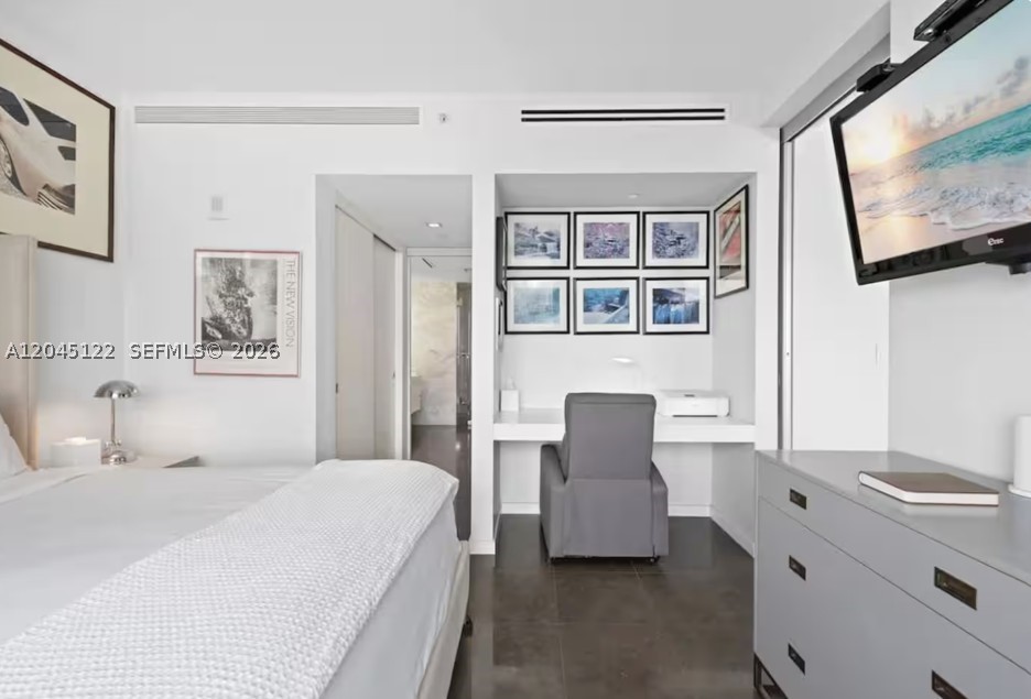 BOULAN SOUTH BEACH CONDO - Residential