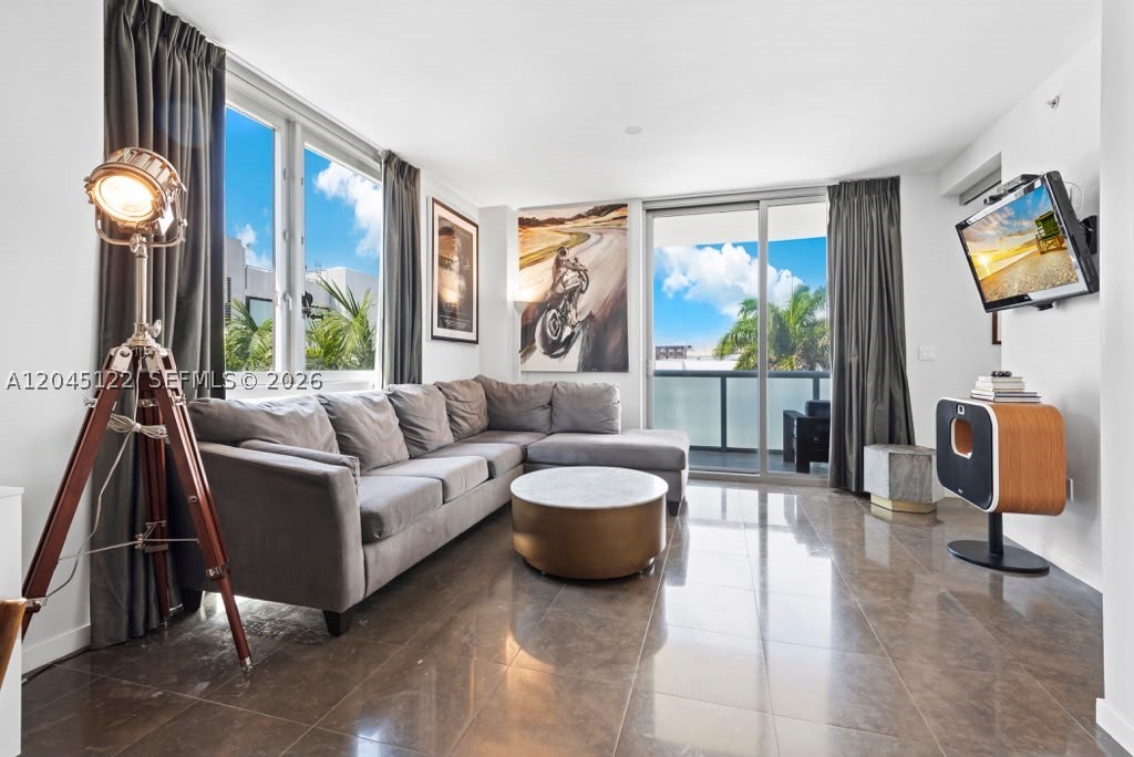 BOULAN SOUTH BEACH CONDO - Residential