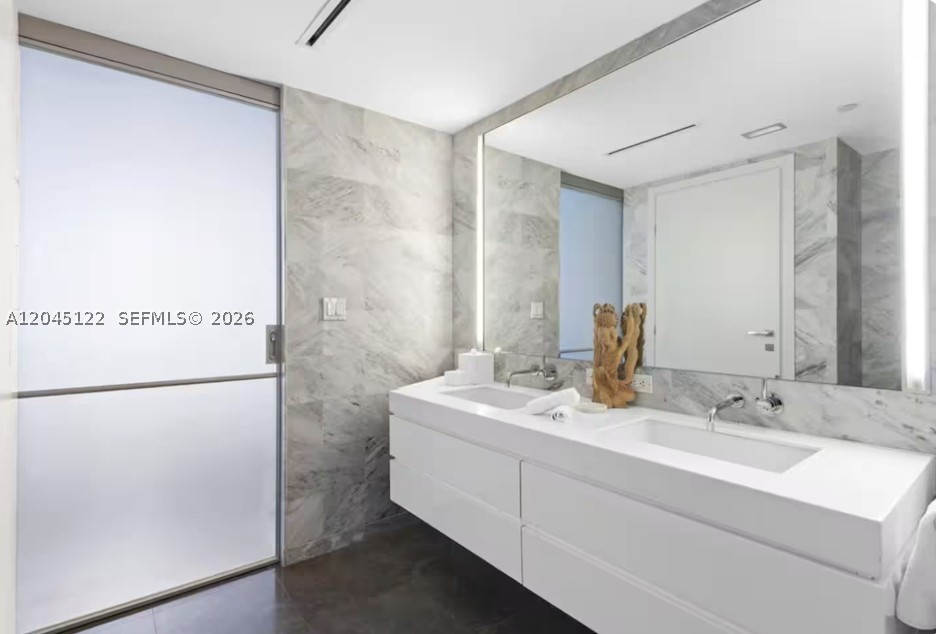 BOULAN SOUTH BEACH CONDO - Residential