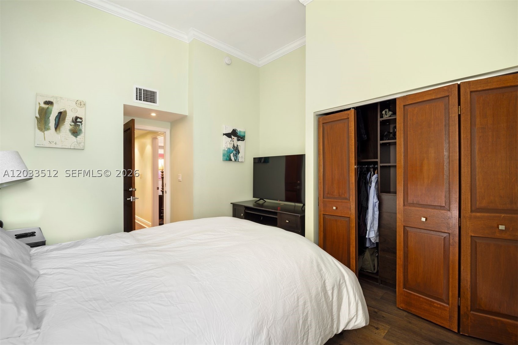 POINCIANA IS YT & RCQ CLU - Residential Lease