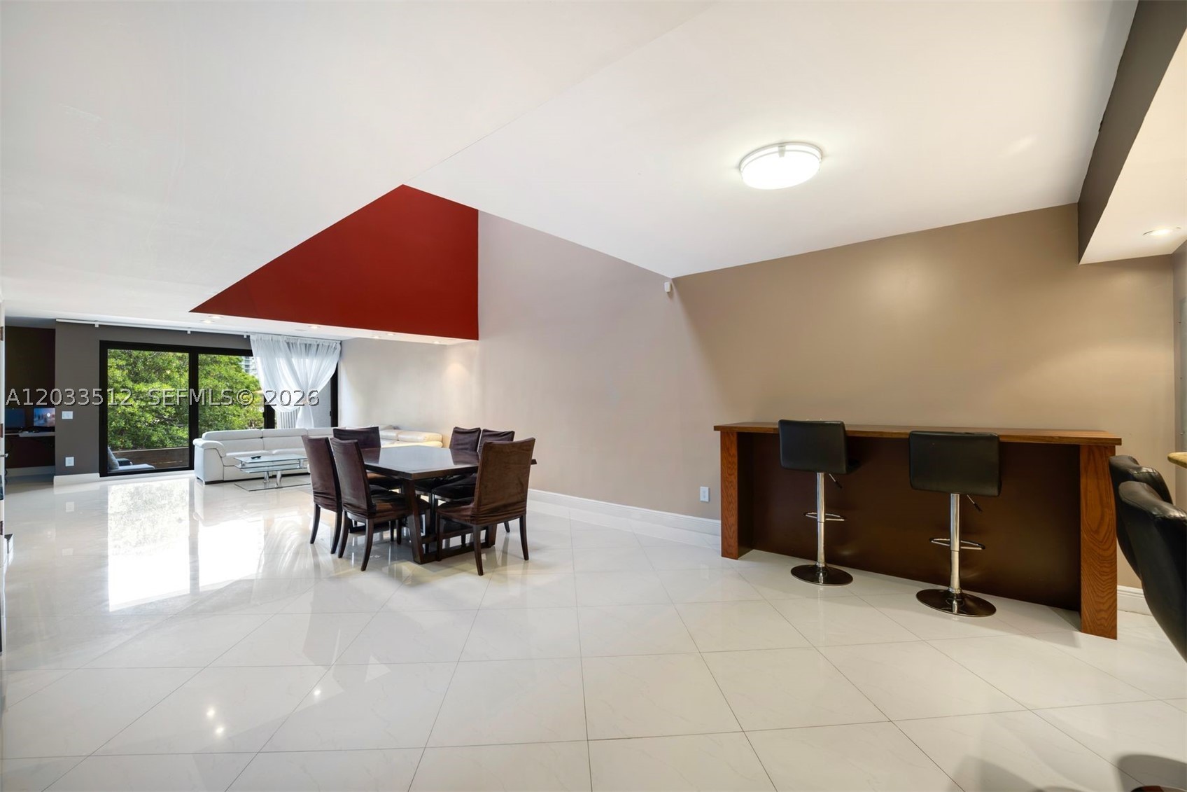 POINCIANA IS YT & RCQ CLU - Residential Lease