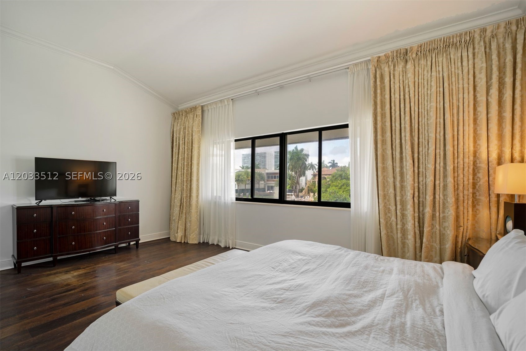 POINCIANA IS YT & RCQ CLU - Residential Lease