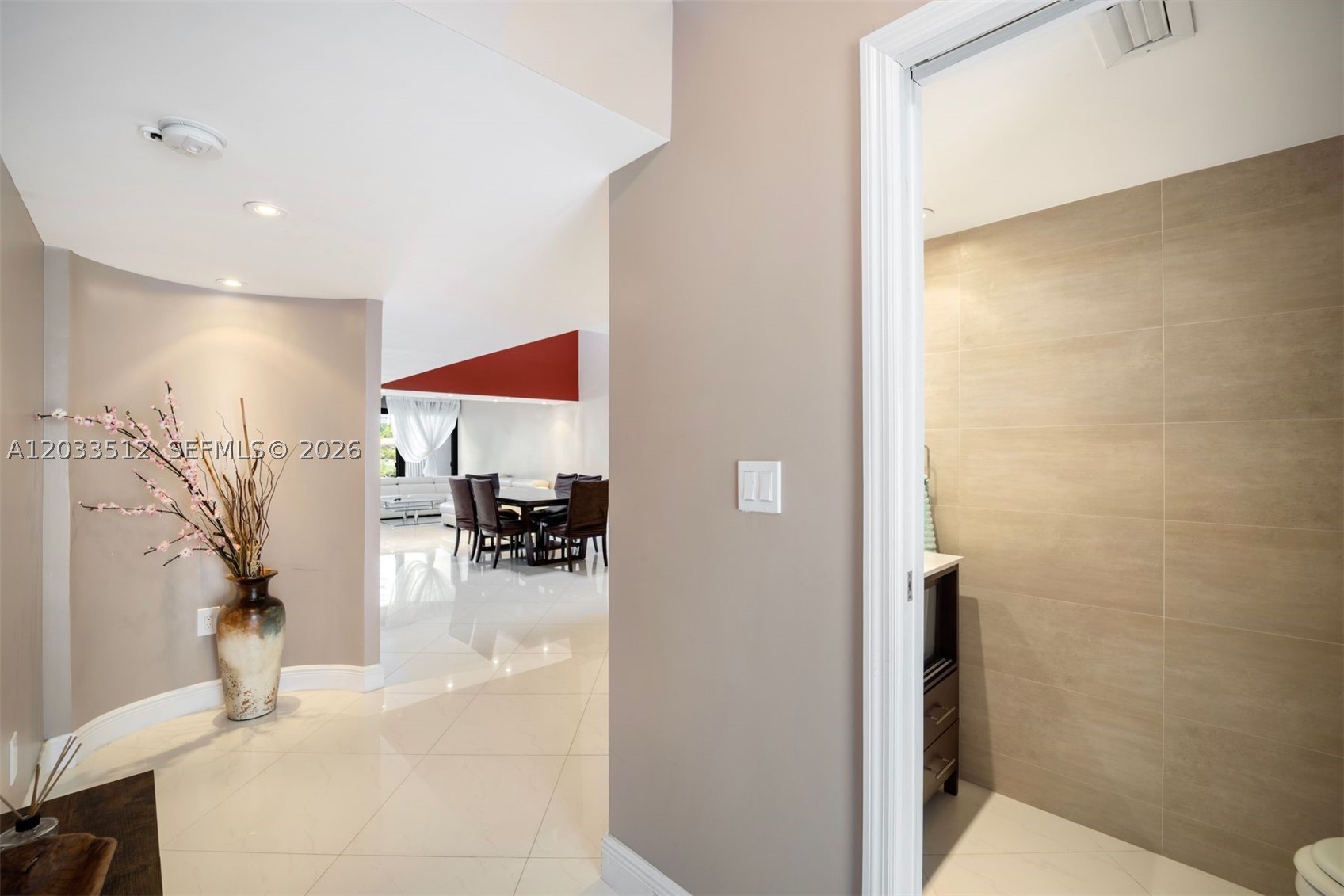 POINCIANA IS YT & RCQ CLU - Residential Lease